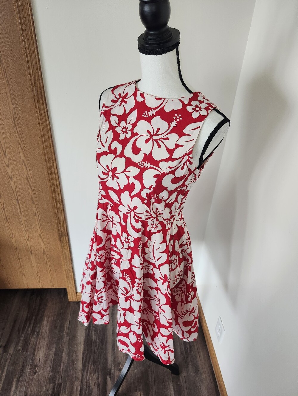 Hawaii Hangover Red Tropical Floral Fit and Flare Sun Dress - Picture 3 of 5